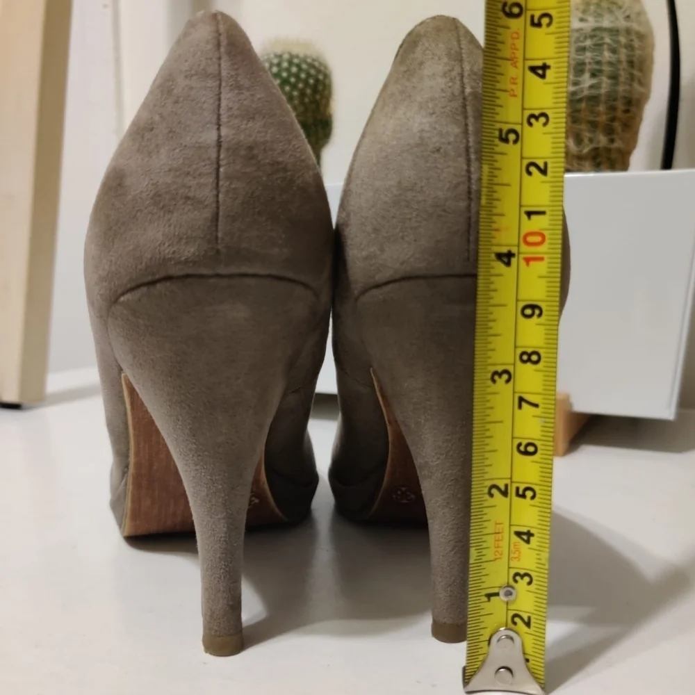 TAMARIS Wortmann KG Suede Nude Platform Pumps Taupe‎ SZ 36 EU Round Toe Slip On